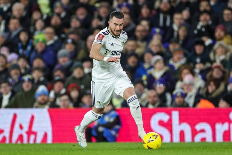 开云体育app下载-佩杜拉：佛罗伦萨即将签下利兹联边锋哈里森，但仍在关注巴尔丹齐