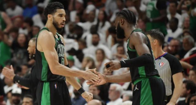 开云体育app下载-绿军双探花末节迷失 抢七战他们仍是胜负关键